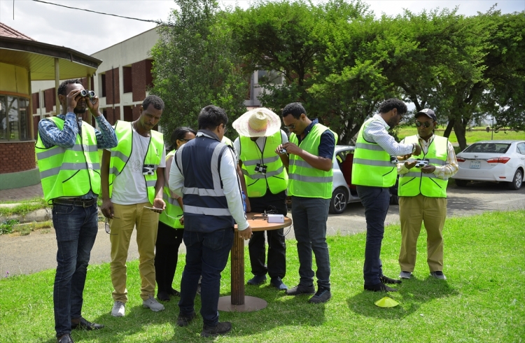 Addis Ababa'daki Golf Kulübü'nde drone eğitimi