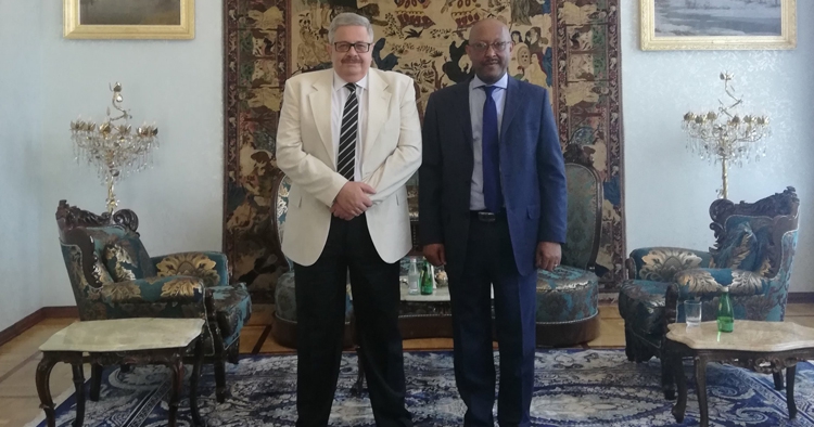 Etiyopya Büyükelçisi Girma Temesgen Barkessa,  Alexei Yerkhov'ı ziyaret etti
