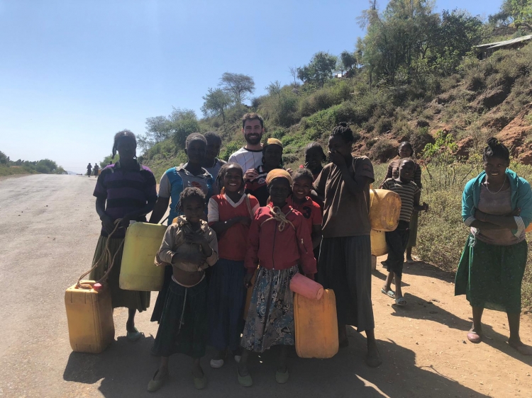 Etiyopya'da su kuyusu açtırdı