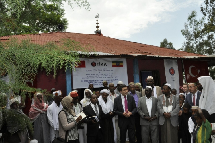 Etiyopya’nın camileri Ramazan’da TİKA ile aydınlandı