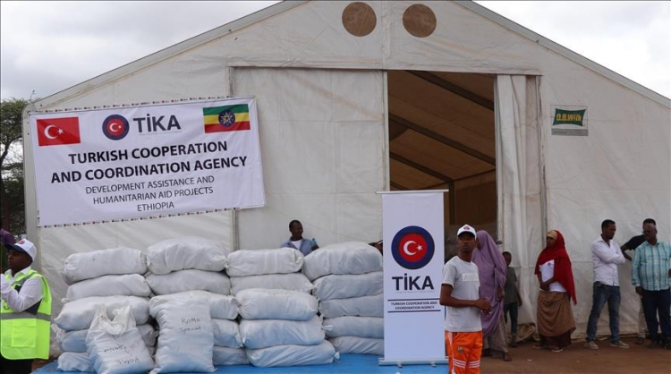 TİKA'dan Etiyopya'da 18 bin battaniye yardımı