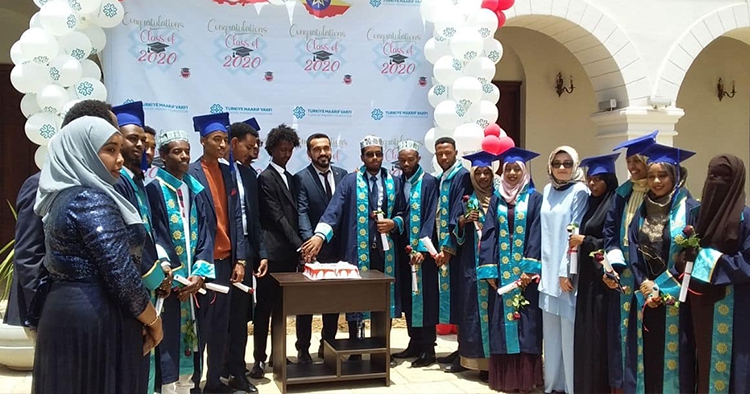 TMV Harar Kültür Merkezi'nde mezuniyet çoşkusu